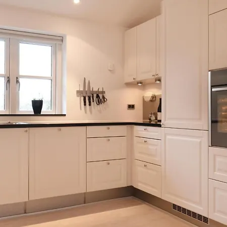 Three-bedroom In Ulfborg
